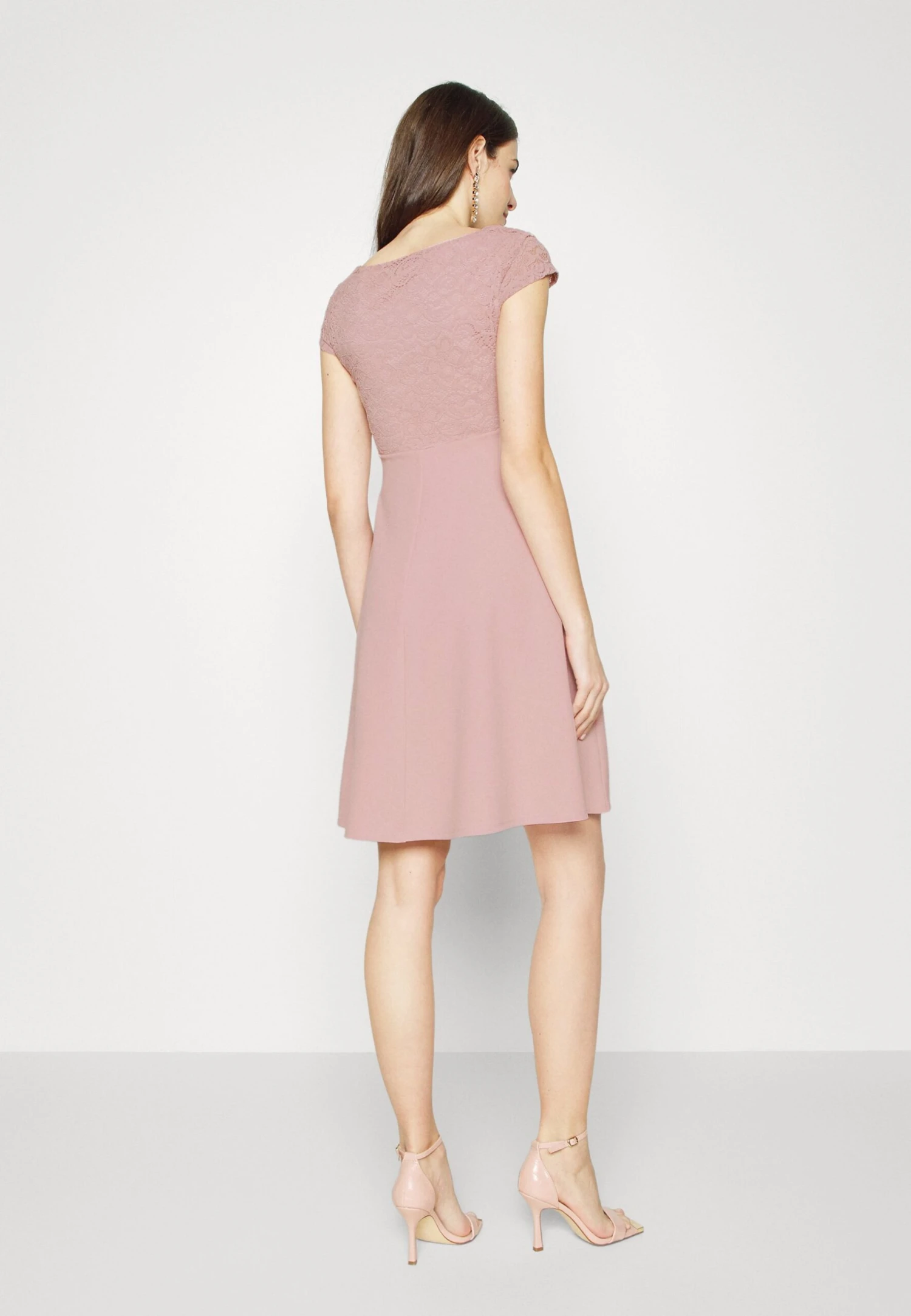 Sukienka Z Dżerseju - Lilac - obrazek 3