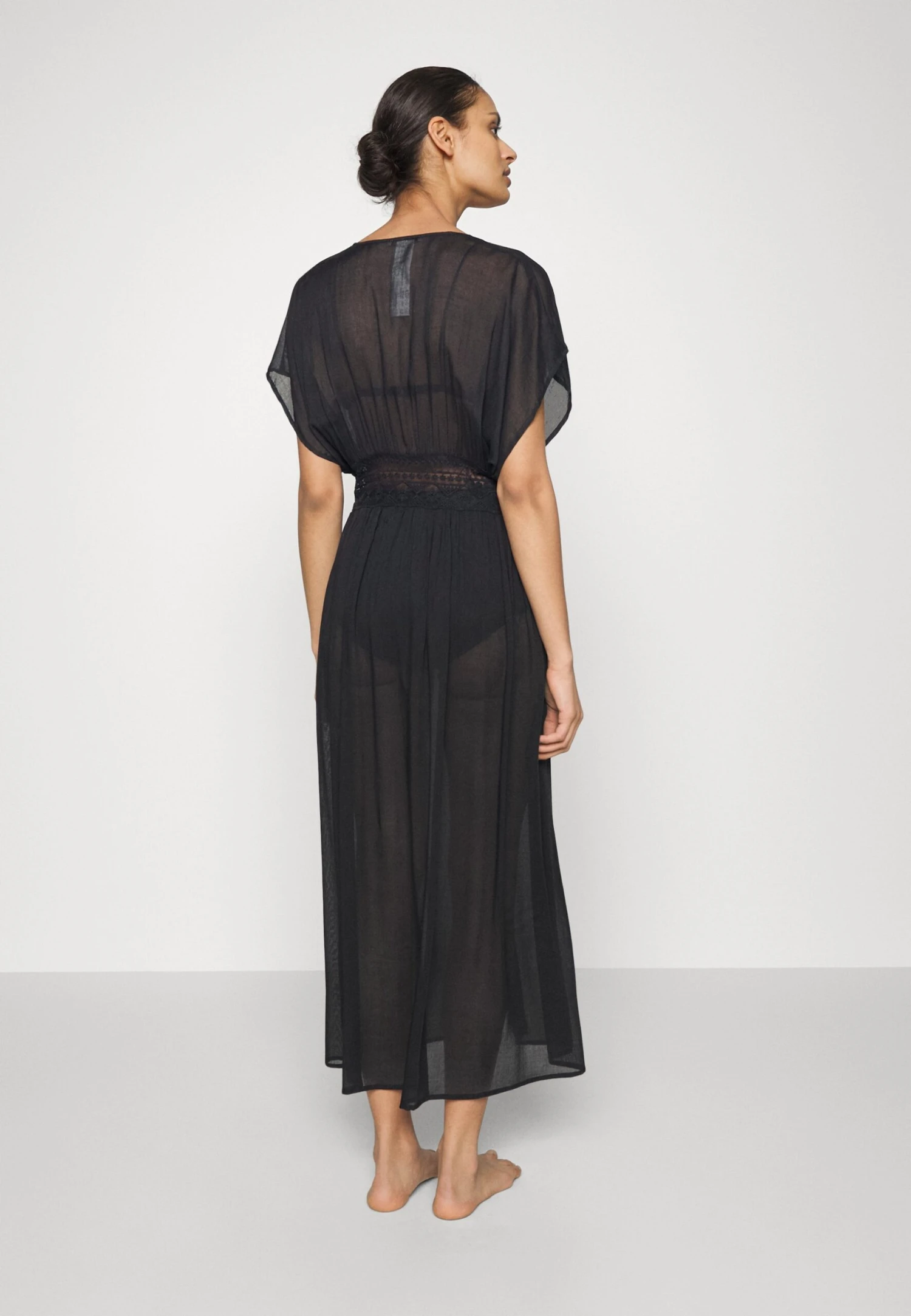 Anna Field EMBROIDERED COVER UP / 802 - BLACK - Akcesoria Plażowe - 802 - Black - obrazek 3