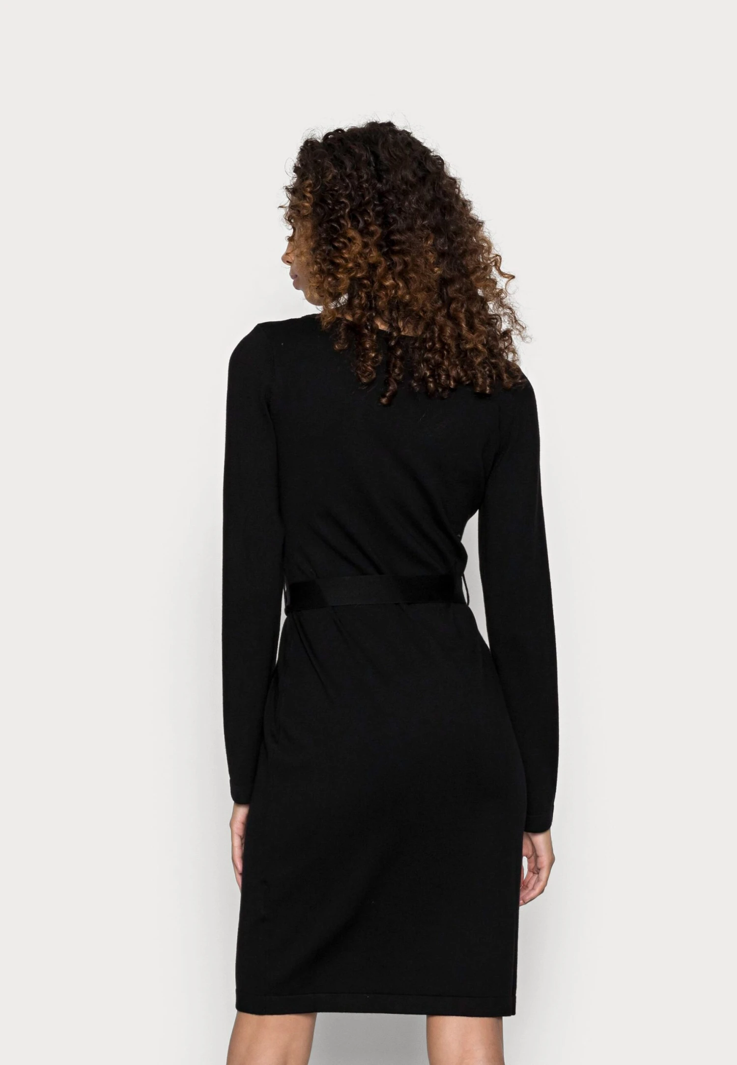 Anna Field LACE INSERT V NECKLINE LOOSE DRESS - Sukienka Dzianinowa - Black - obrazek 3