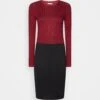Anna Field CREW AUSSCHNITT RIPP TOP BODYCON MINI STRICKKLEID - Sukienka Etui - Dark Red/black