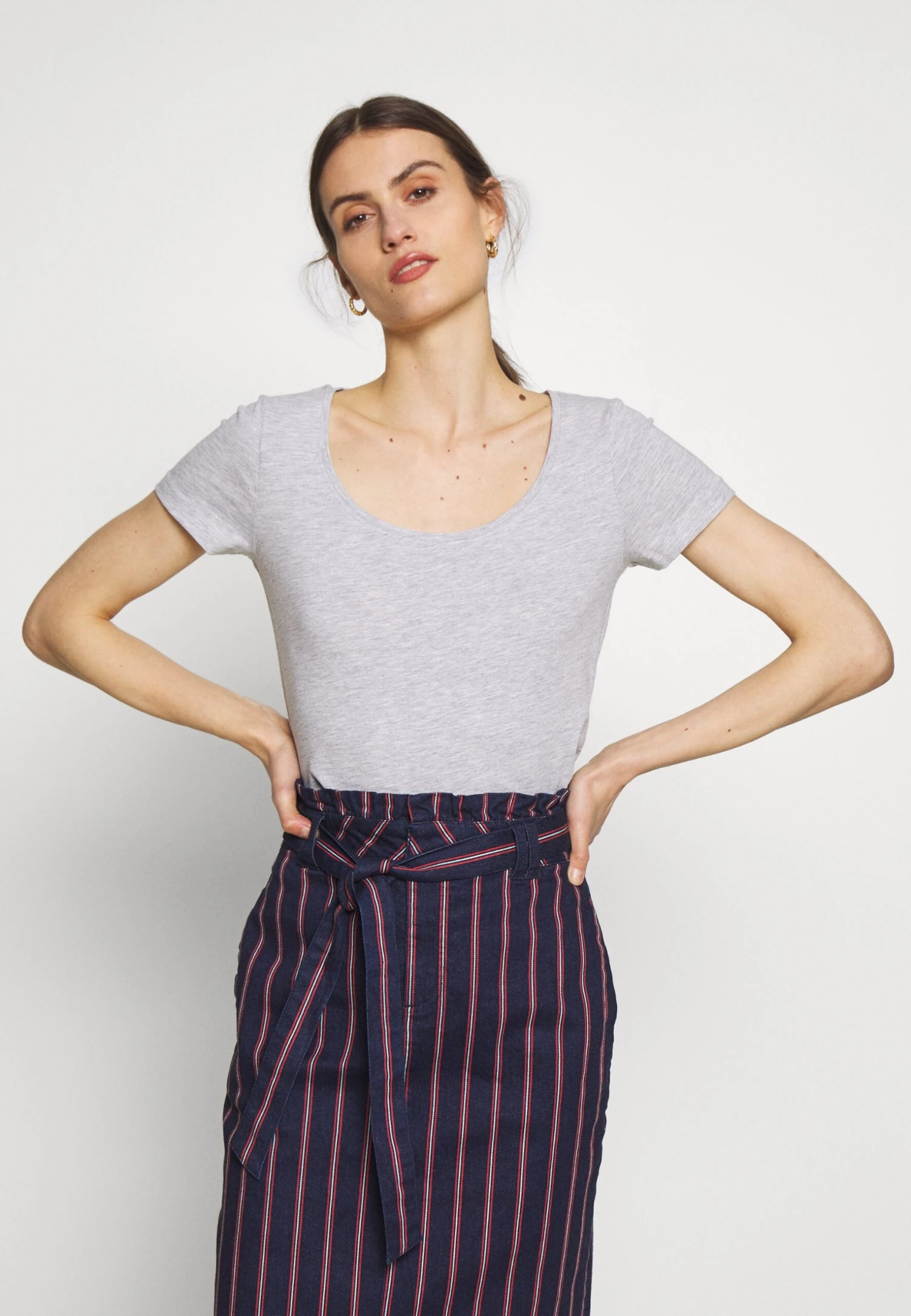 Anna Field 3 PACK - T-shirt Basic - White/navy/light Grey Melange - obrazek 3