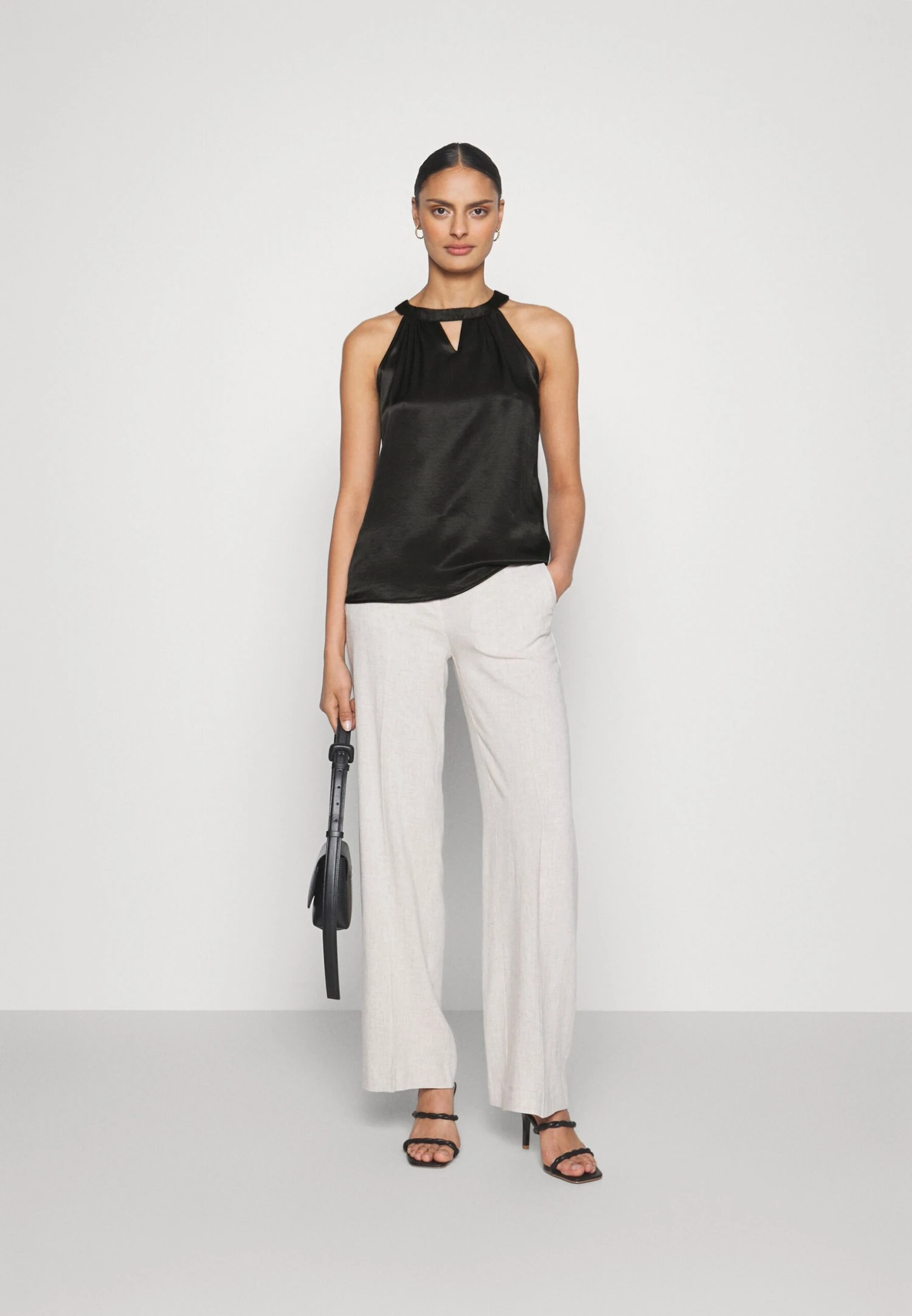 Anna Field Top - Black - obrazek 2