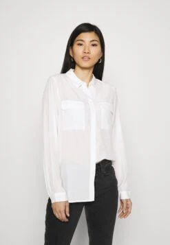 Anna Field Basic Blouse With Front Pockets - Koszula - Offwhite