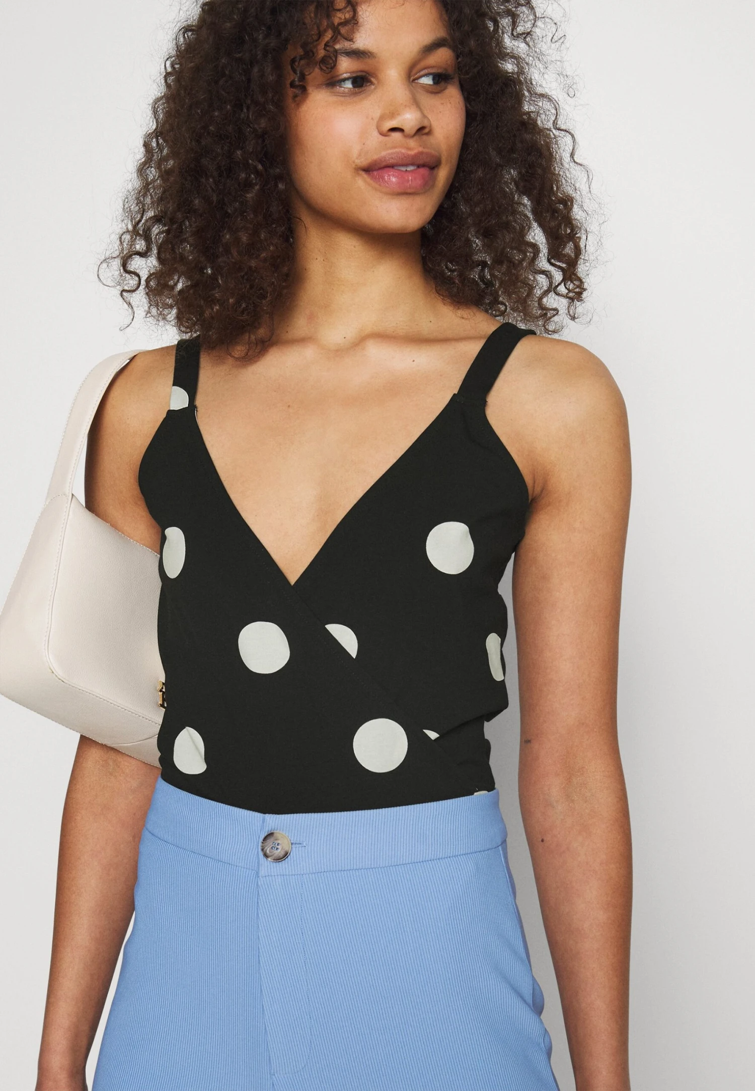 Top - Black/white - obrazek 4