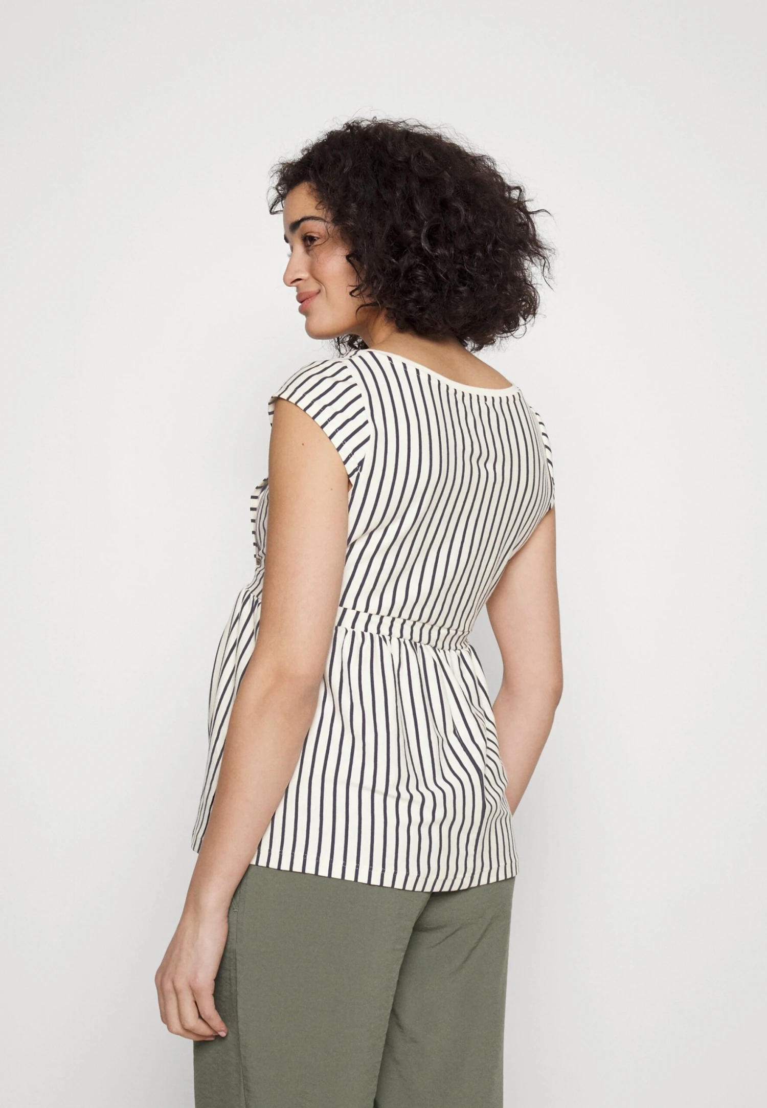 MATERNITY BABY DOLL NURSING TEE - T-shirt Z Nadrukiem - Dark Blue/off-white - obrazek 3