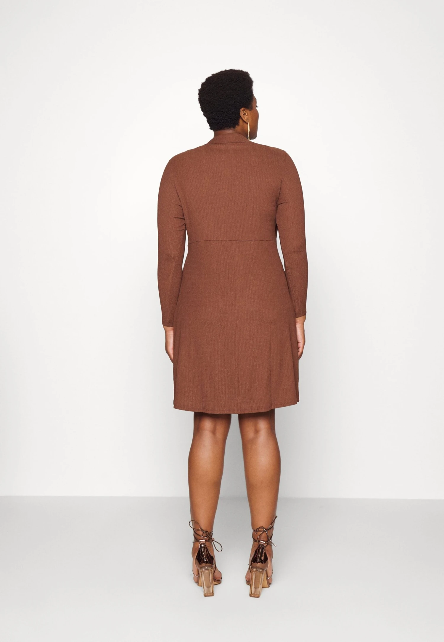 Sukienka Z Dżerseju - Dark Brown - obrazek 3