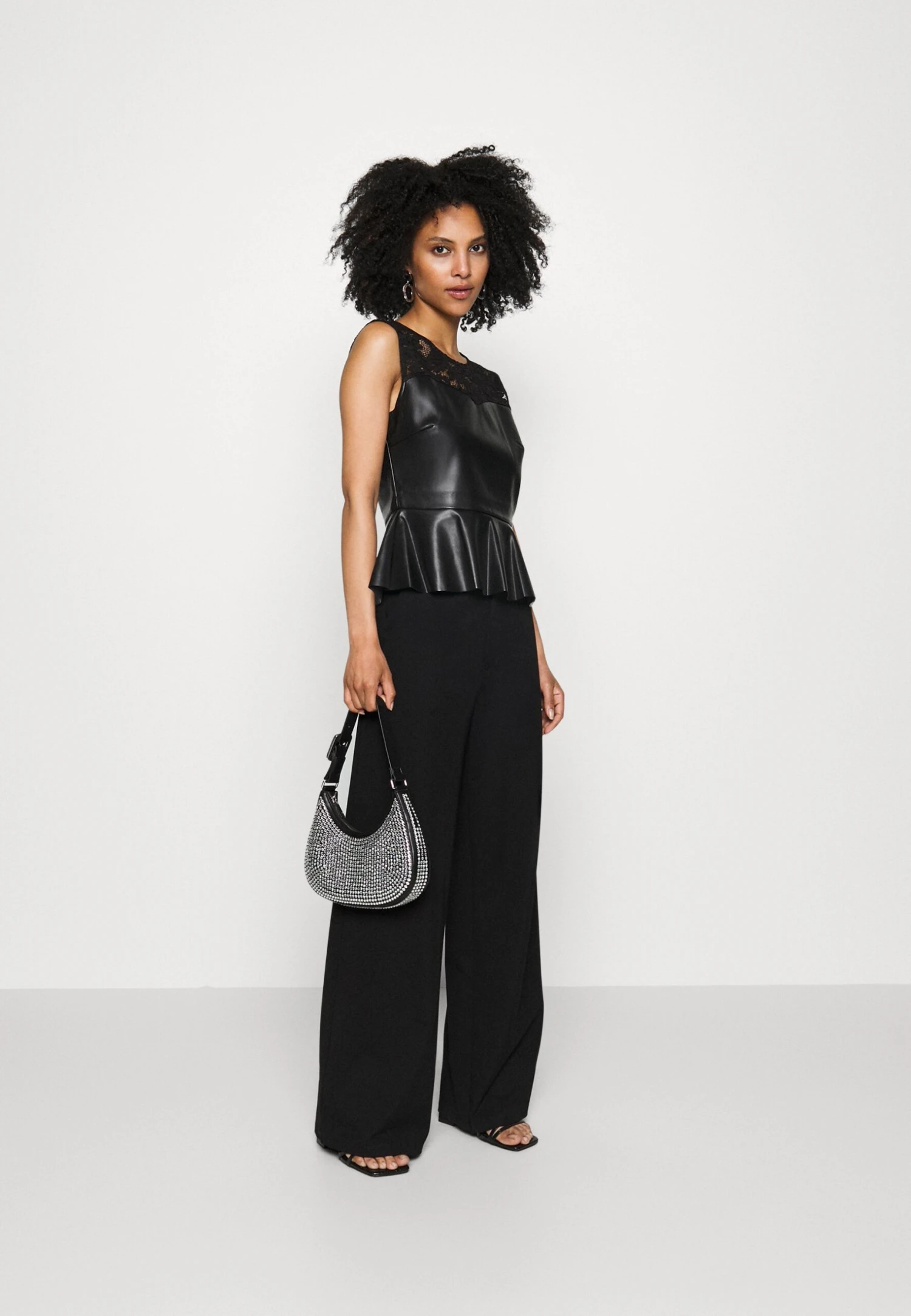 Bluzka - Black - obrazek 2