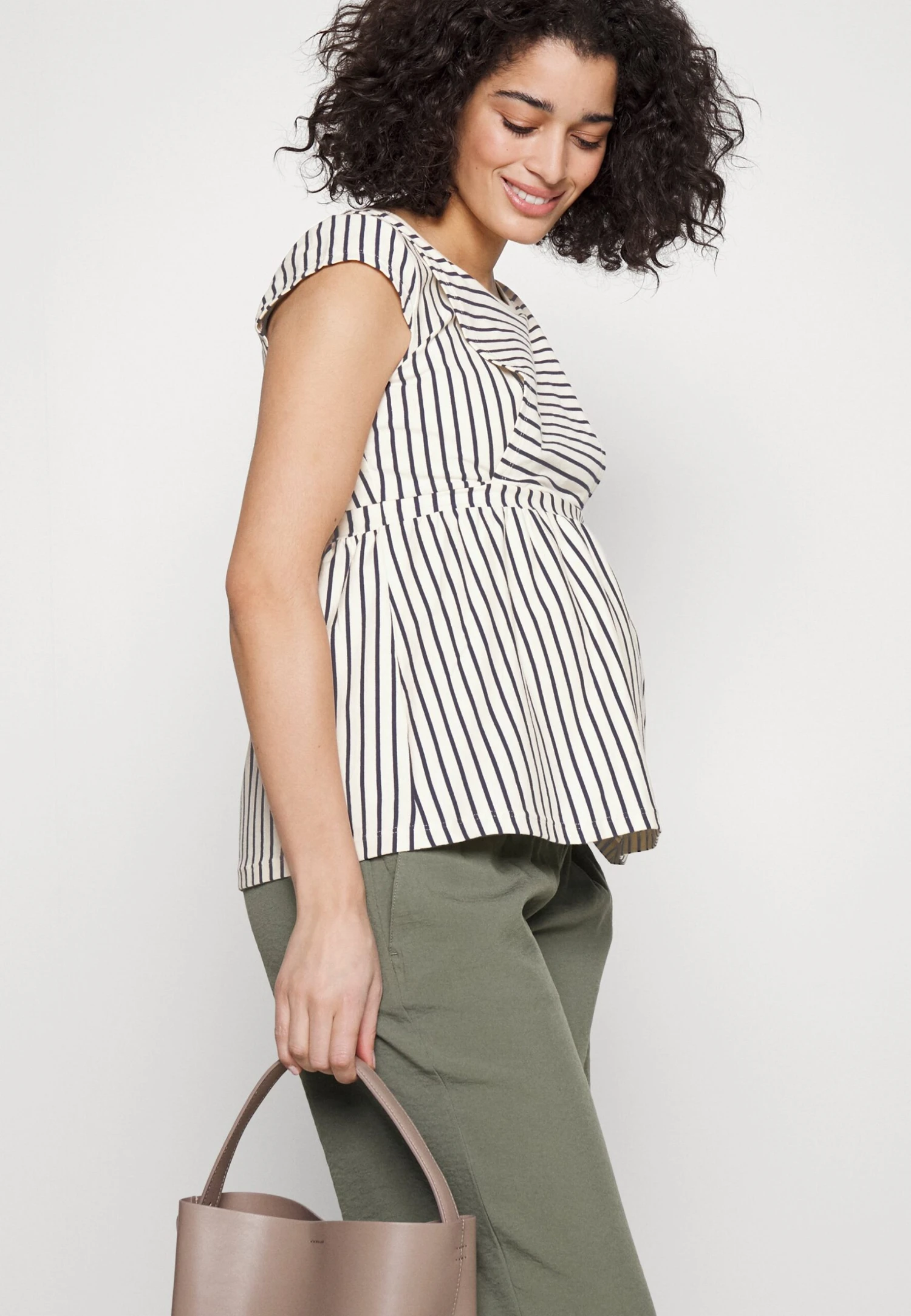 MATERNITY BABY DOLL NURSING TEE - T-shirt Z Nadrukiem - Dark Blue/off-white - obrazek 5