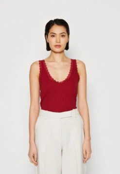 Anna Field Top - Dark Red