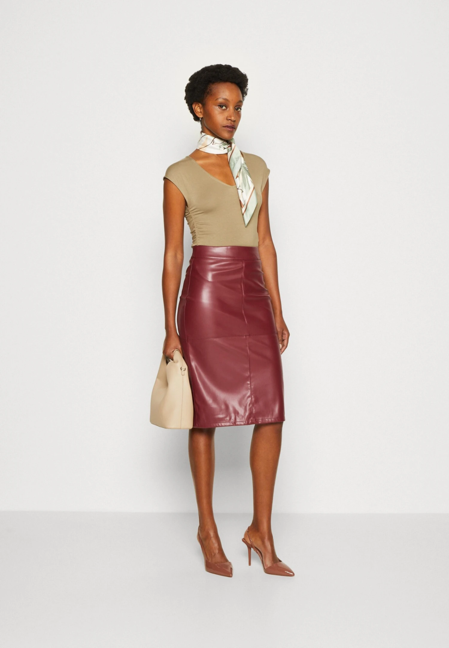 Anna Field T-shirt Z Nadrukiem - Beige - obrazek 2