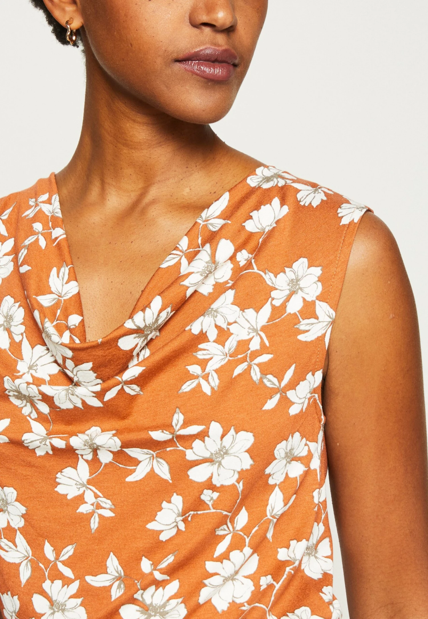 Anna Field Top - Brown/white - obrazek 6