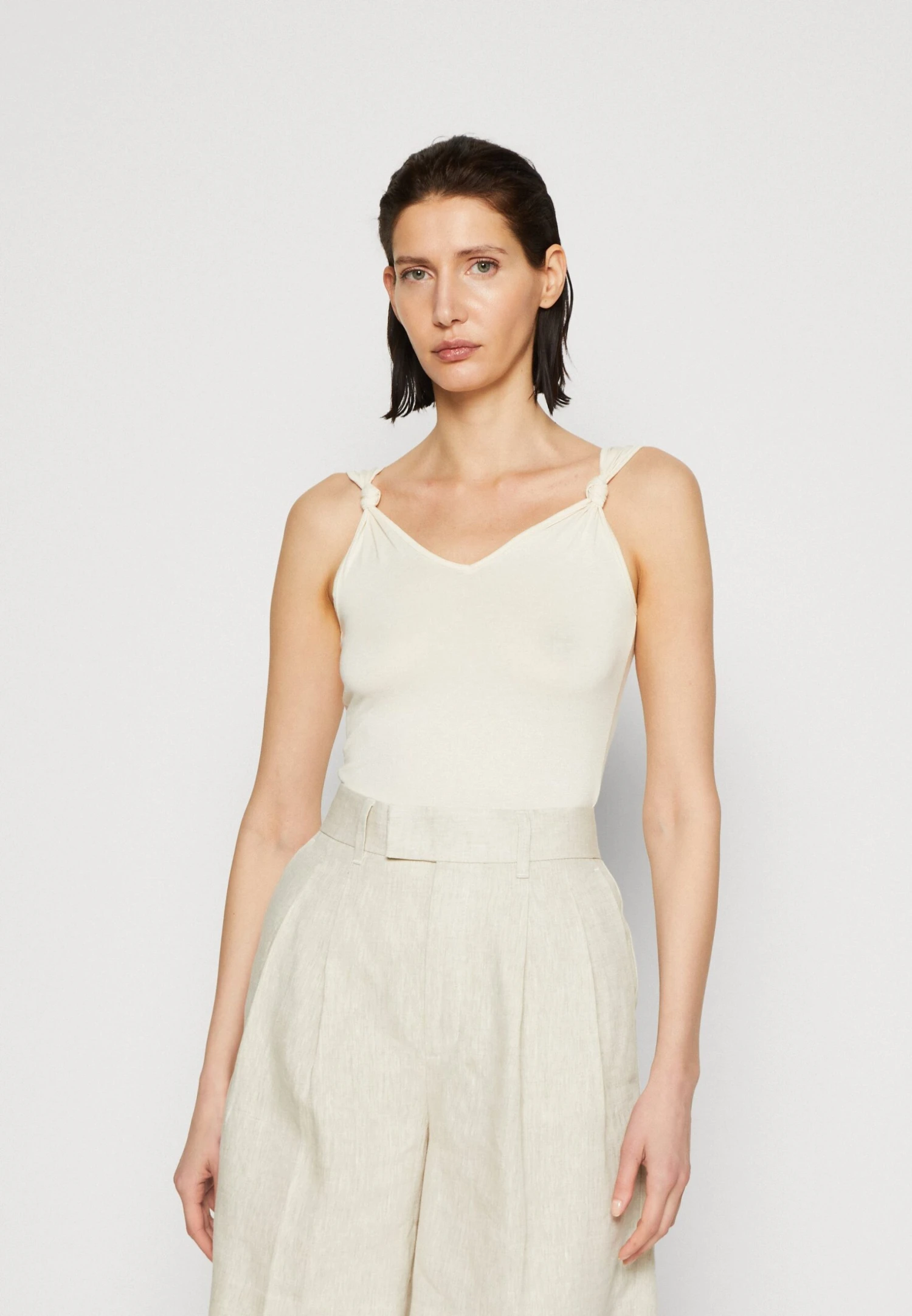 Anna Field Top - Off-white