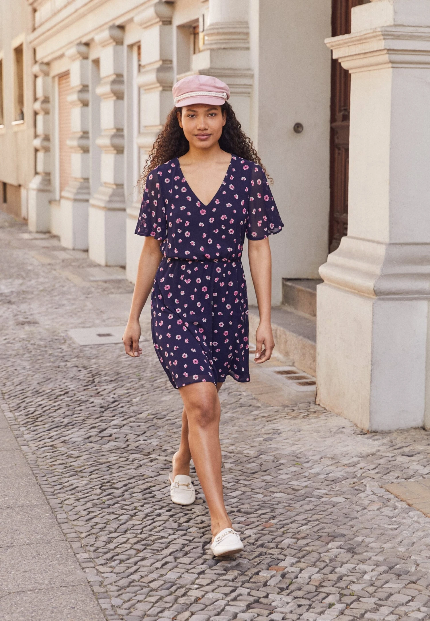 Anna Field V-NECK SLEEVE DRESS - Sukienka Letnia - Dark Blue/pink - obrazek 2