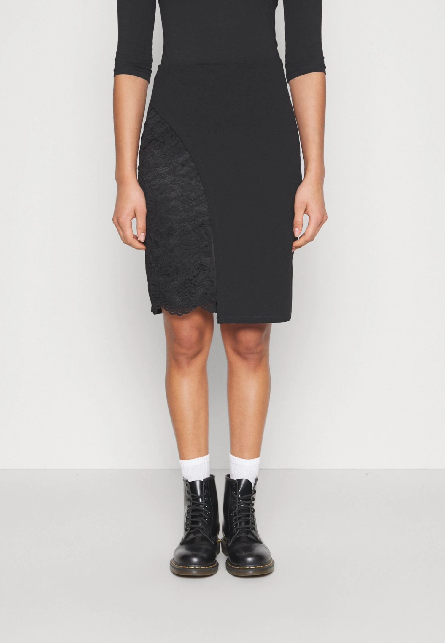 PANEL ASYMMETRIC SKIRT - Spódnica Mini - Black