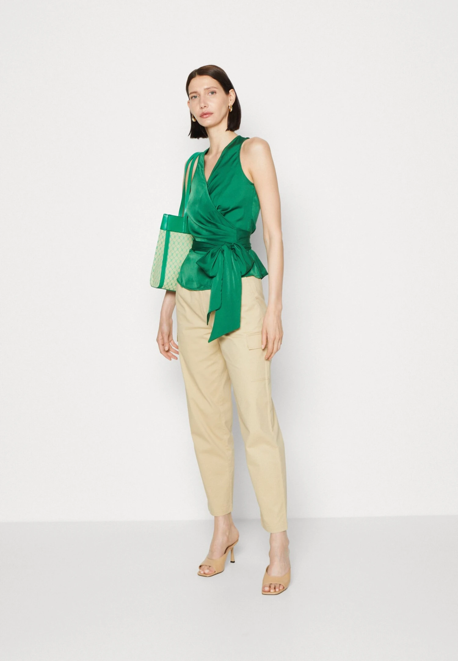 Anna Field Top - Green - obrazek 2