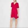 SHORT SLEEVES FLARED MINI DRESS - Sukienka Z Dżerseju - Red