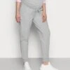 SLIM FIT JOGGERS - OVERBUMP - Spodnie Treningowe - Light Grey