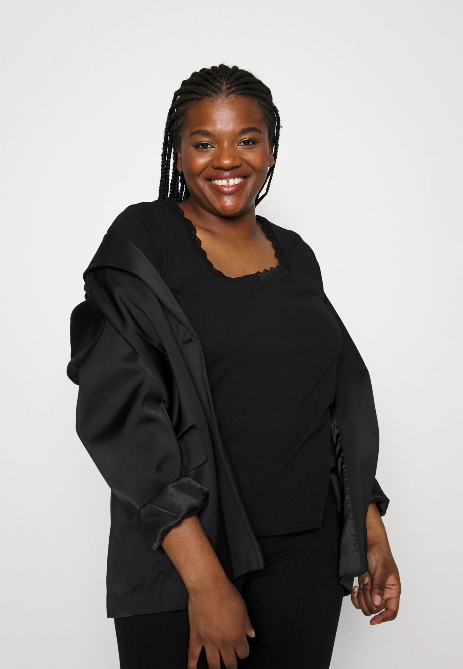 PLUS SIZE - T-shirt Z Nadrukiem - Black - obrazek 5