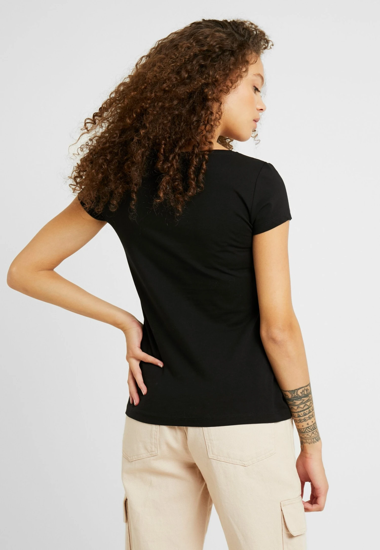 2 PACK - T-shirt Basic - Black/white - obrazek 4